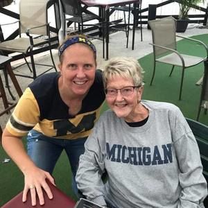 Meet your Posher, Joan